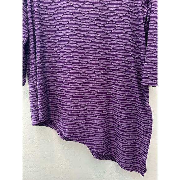 CHICO’S | Purple Textured Knit Asymmetrical Hem Top | Size 2 Large - Picture 4 of 8